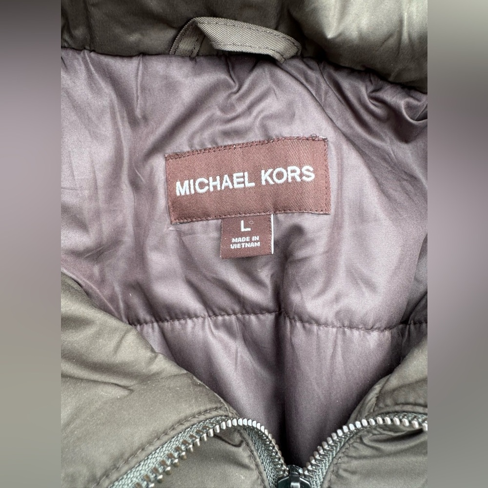 Michael Kors men’s coat size large. EUC - Picture 15 of 15